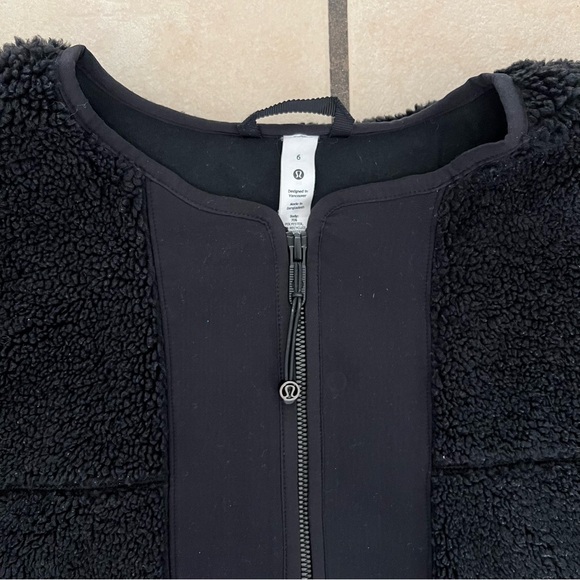 Lululemon Collarless Textured Fleece Full Zip - Picture 9 of 9